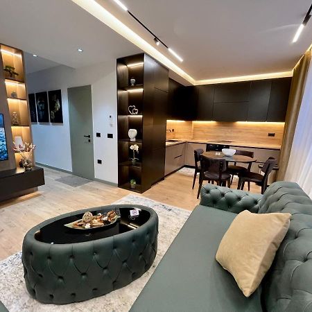 Queens Luxury Apartments Tirana Kültér fotó