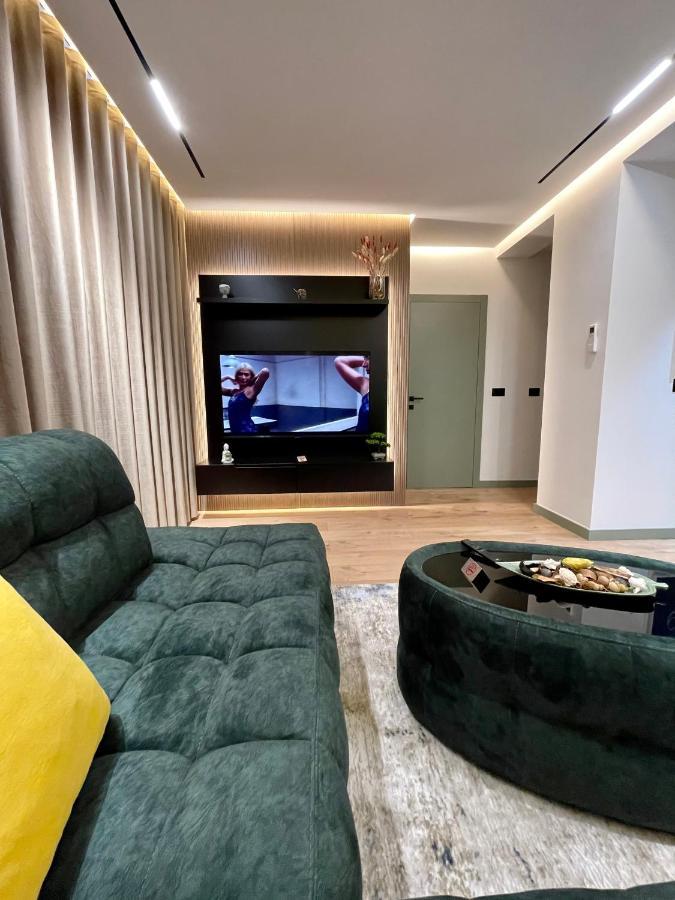 Queens Luxury Apartments Tirana Kültér fotó