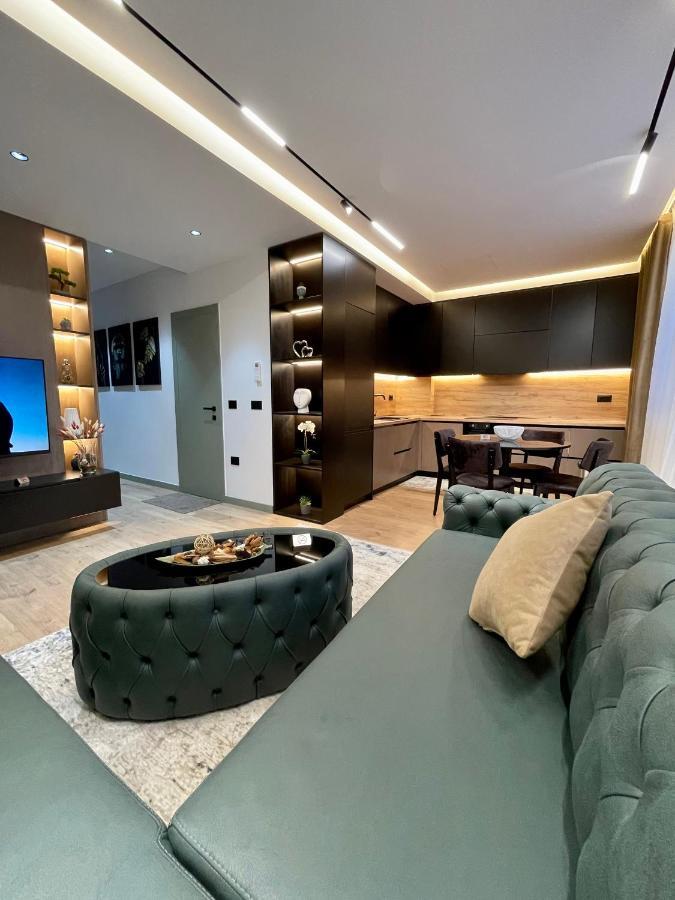 Queens Luxury Apartments Tirana Kültér fotó