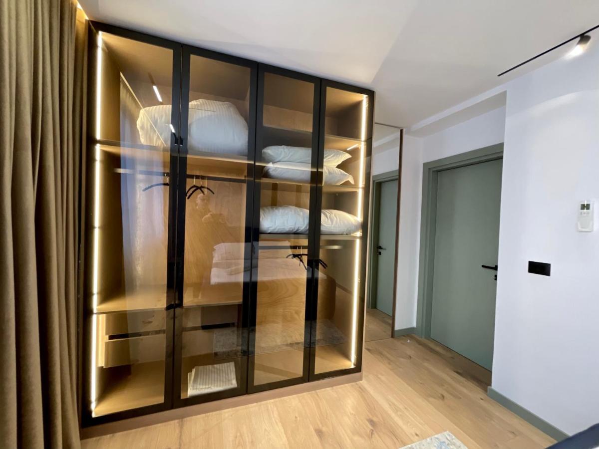 Queens Luxury Apartments Tirana Kültér fotó