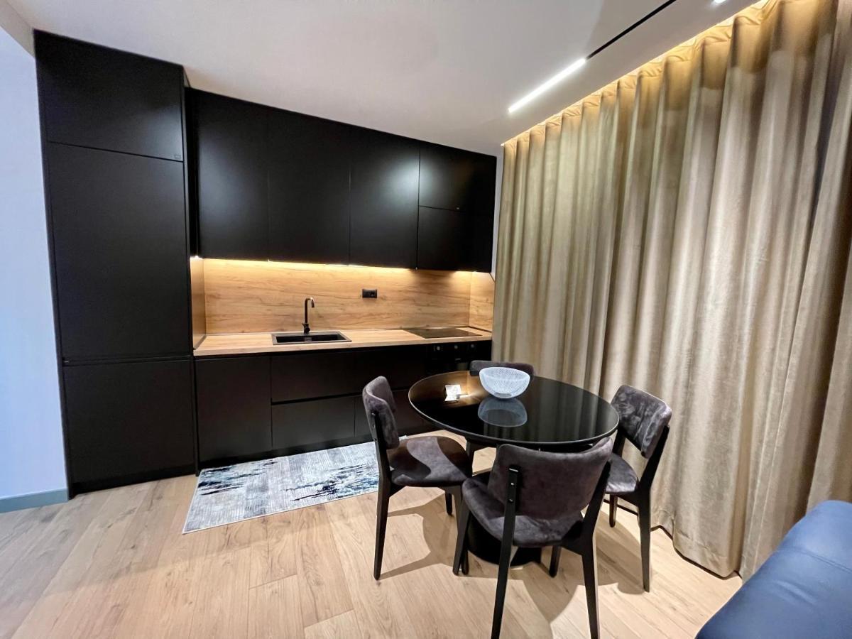 Queens Luxury Apartments Tirana Kültér fotó