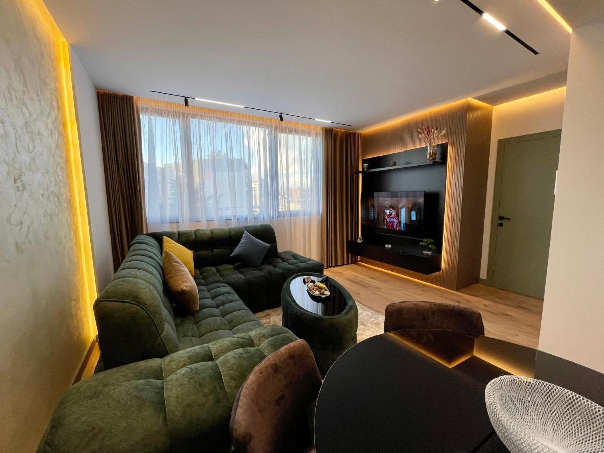 Queens Luxury Apartments Tirana Kültér fotó