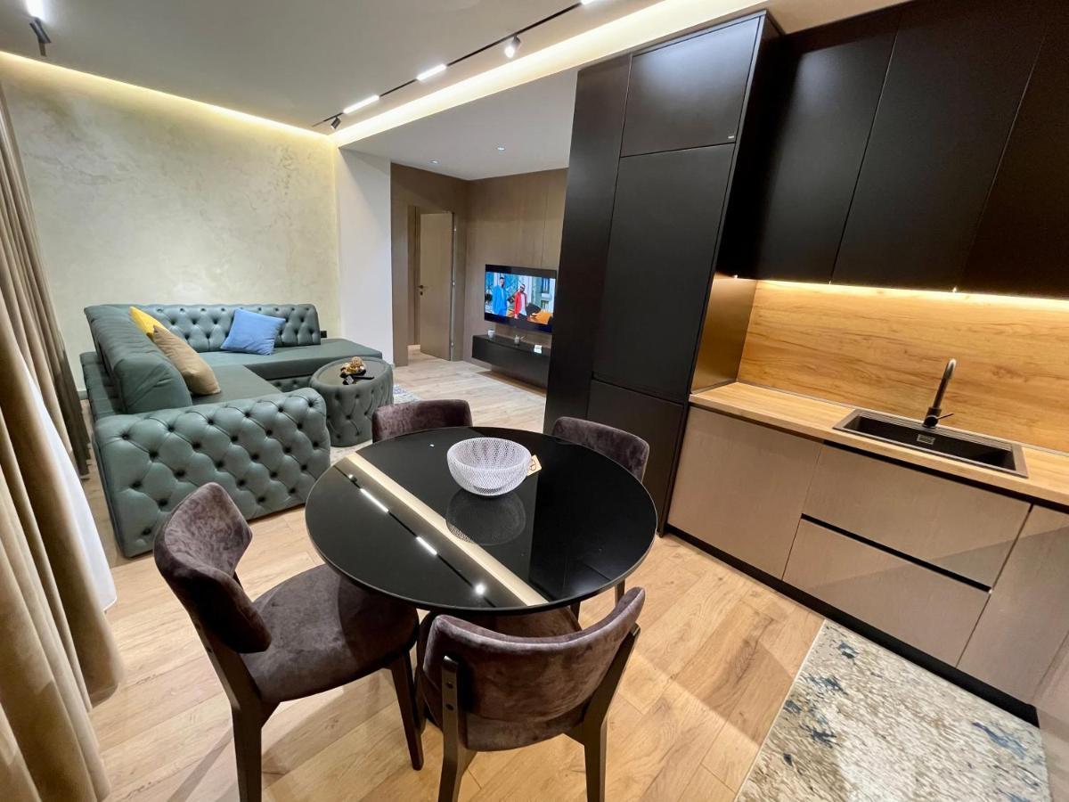 Queens Luxury Apartments Tirana Kültér fotó